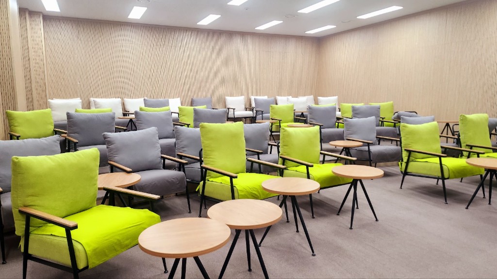 영화관 및 음악감상실